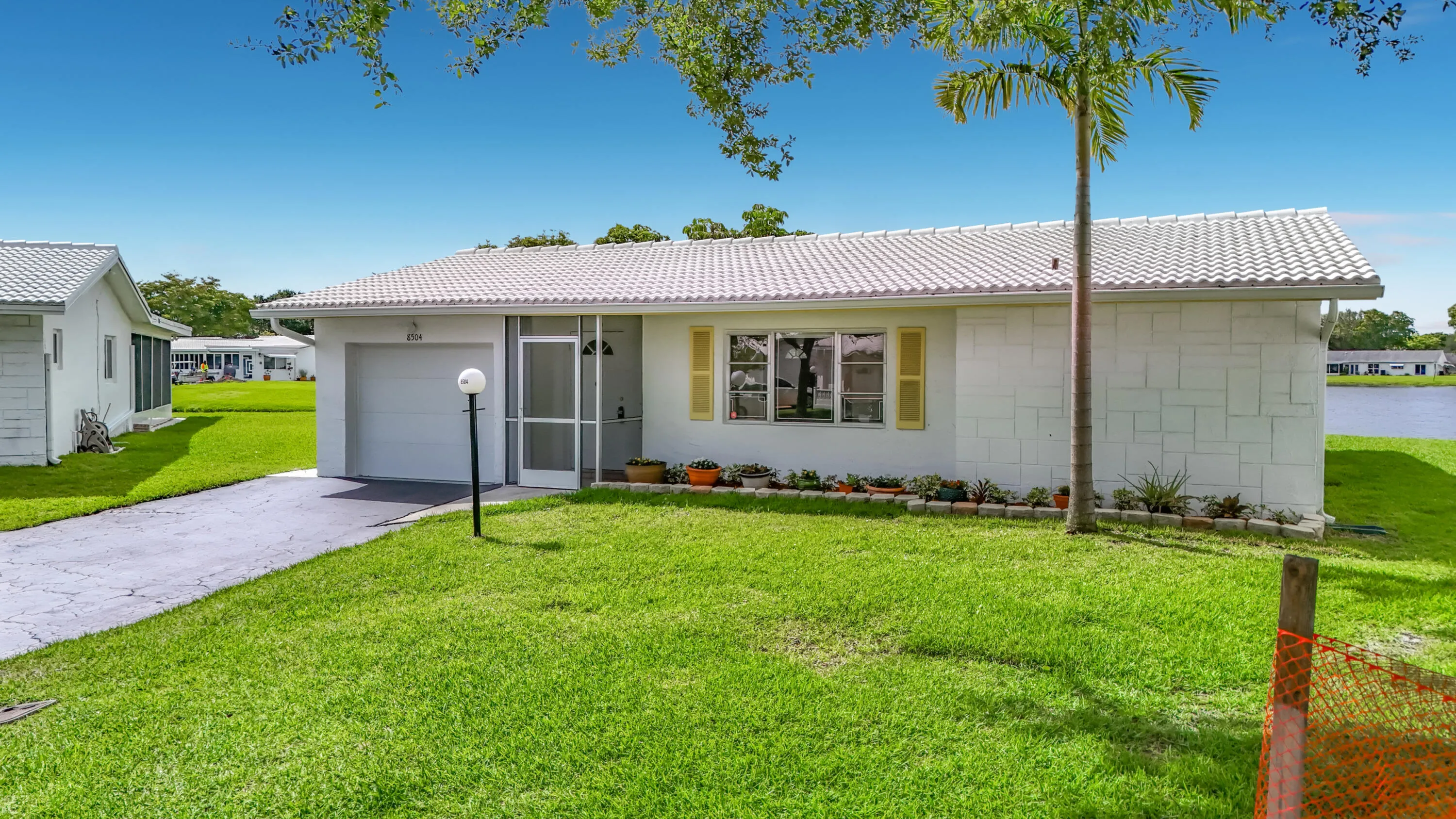 8504 NW 14th Street-12