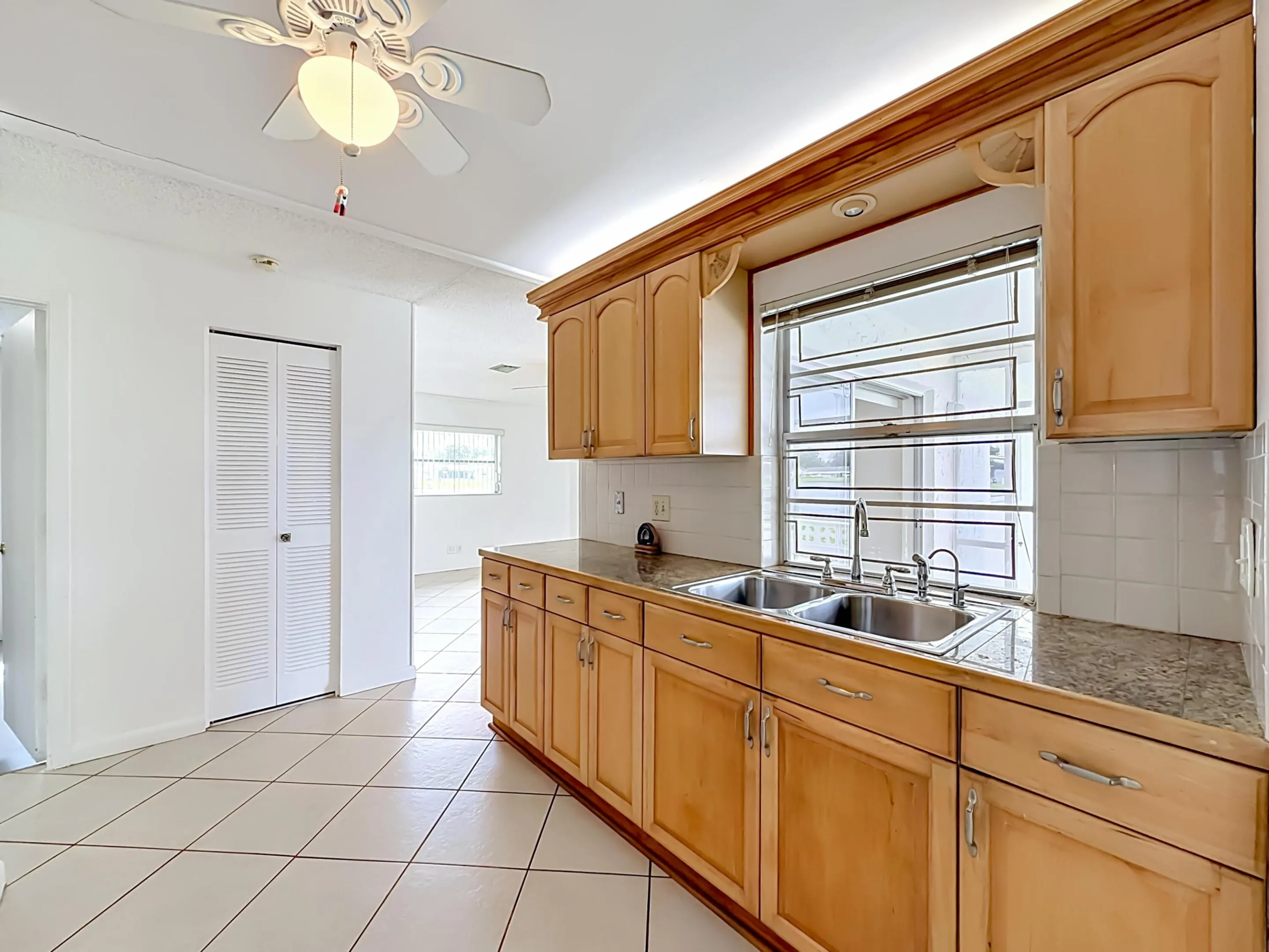 8504 NW 14th Street-28