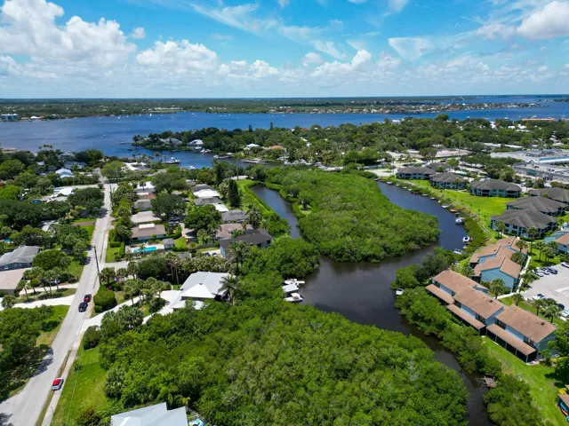 20260522 - 304 SW Indian Groves Dr - MR-