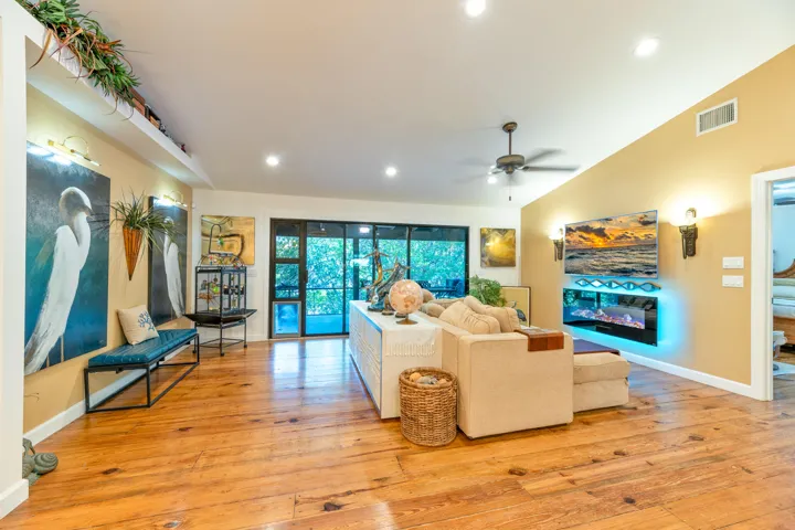 20260522 - 304 SW Indian Groves Dr - MR-