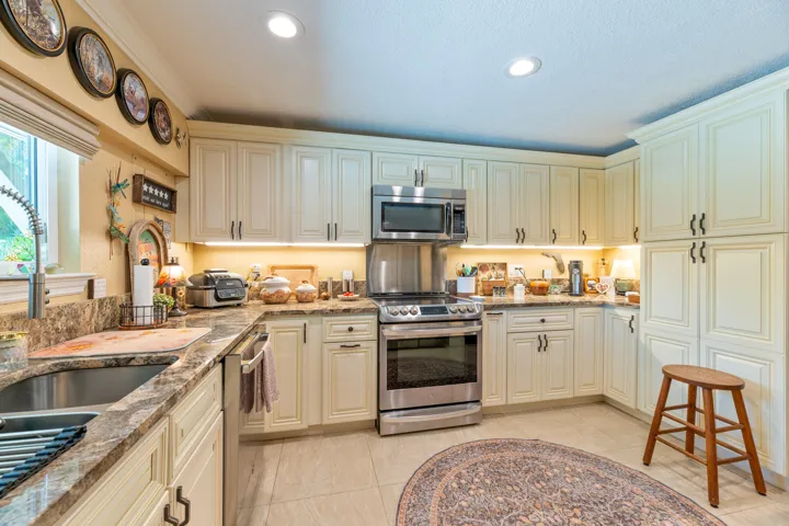 20260522 - 304 SW Indian Groves Dr - MR-