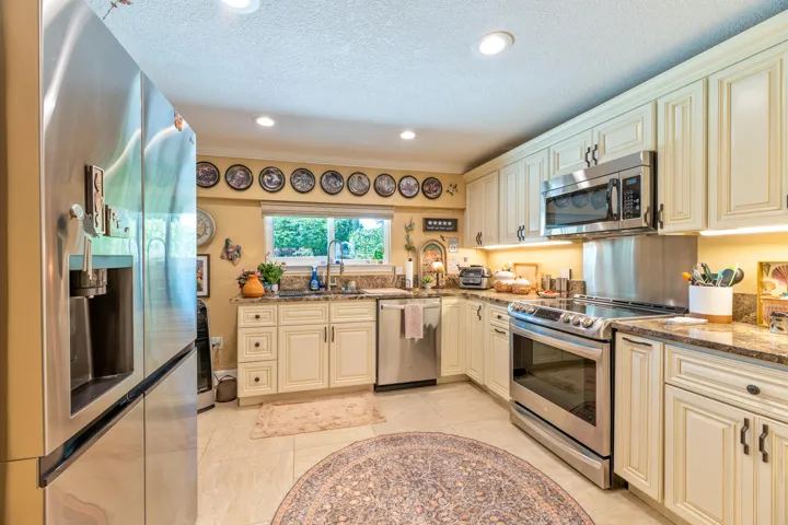 20260522 - 304 SW Indian Groves Dr - MR-