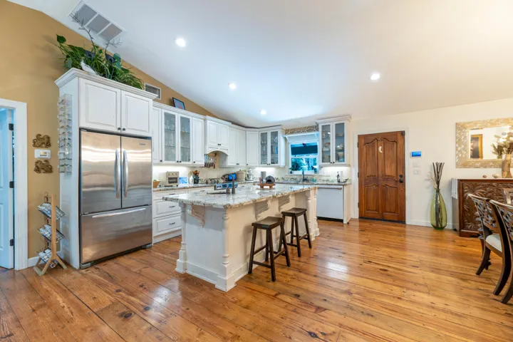 20260522 - 304 SW Indian Groves Dr - MR-