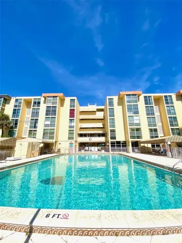 Heated swimming pool