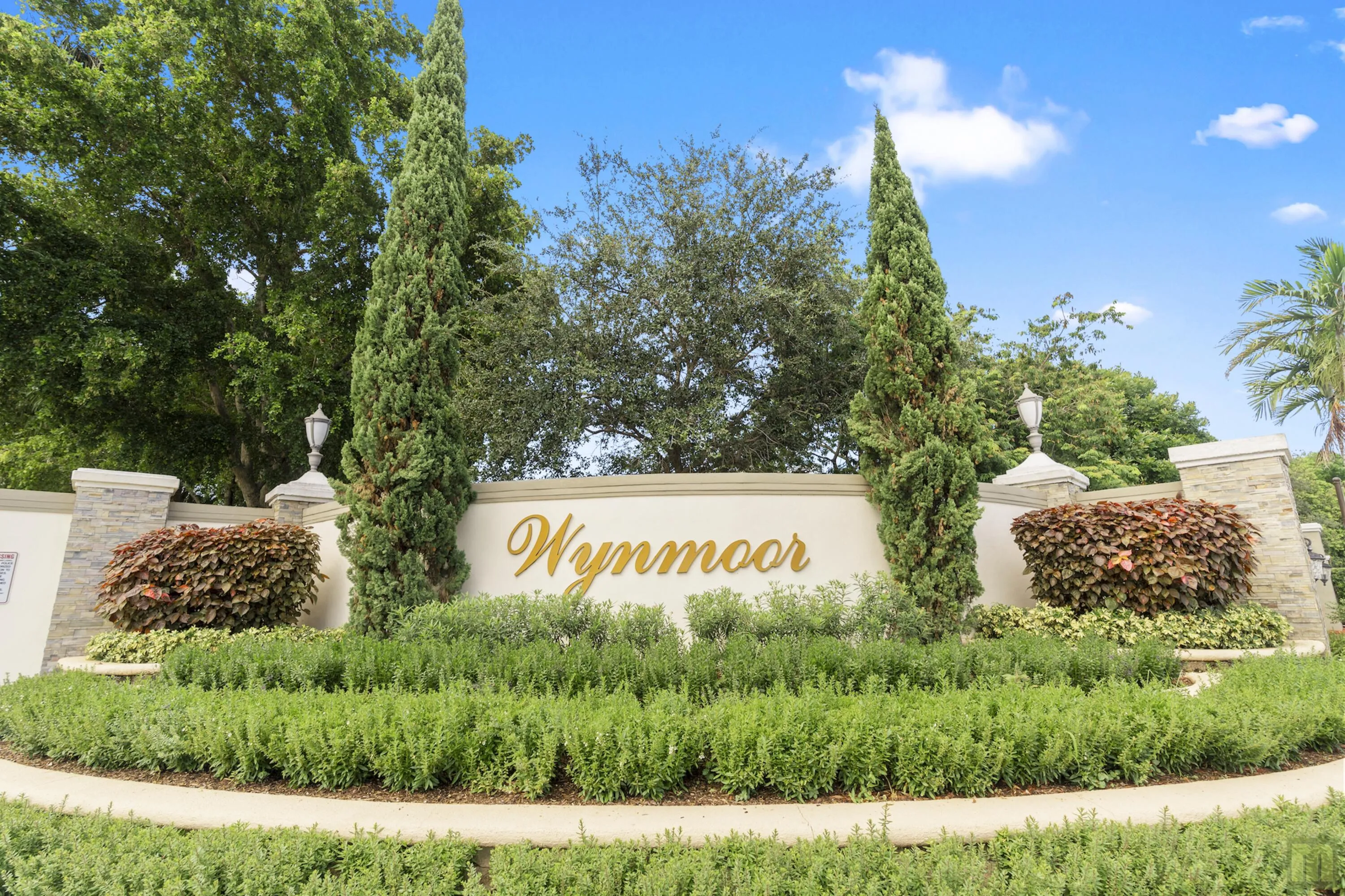 104 Wymnoor Sign