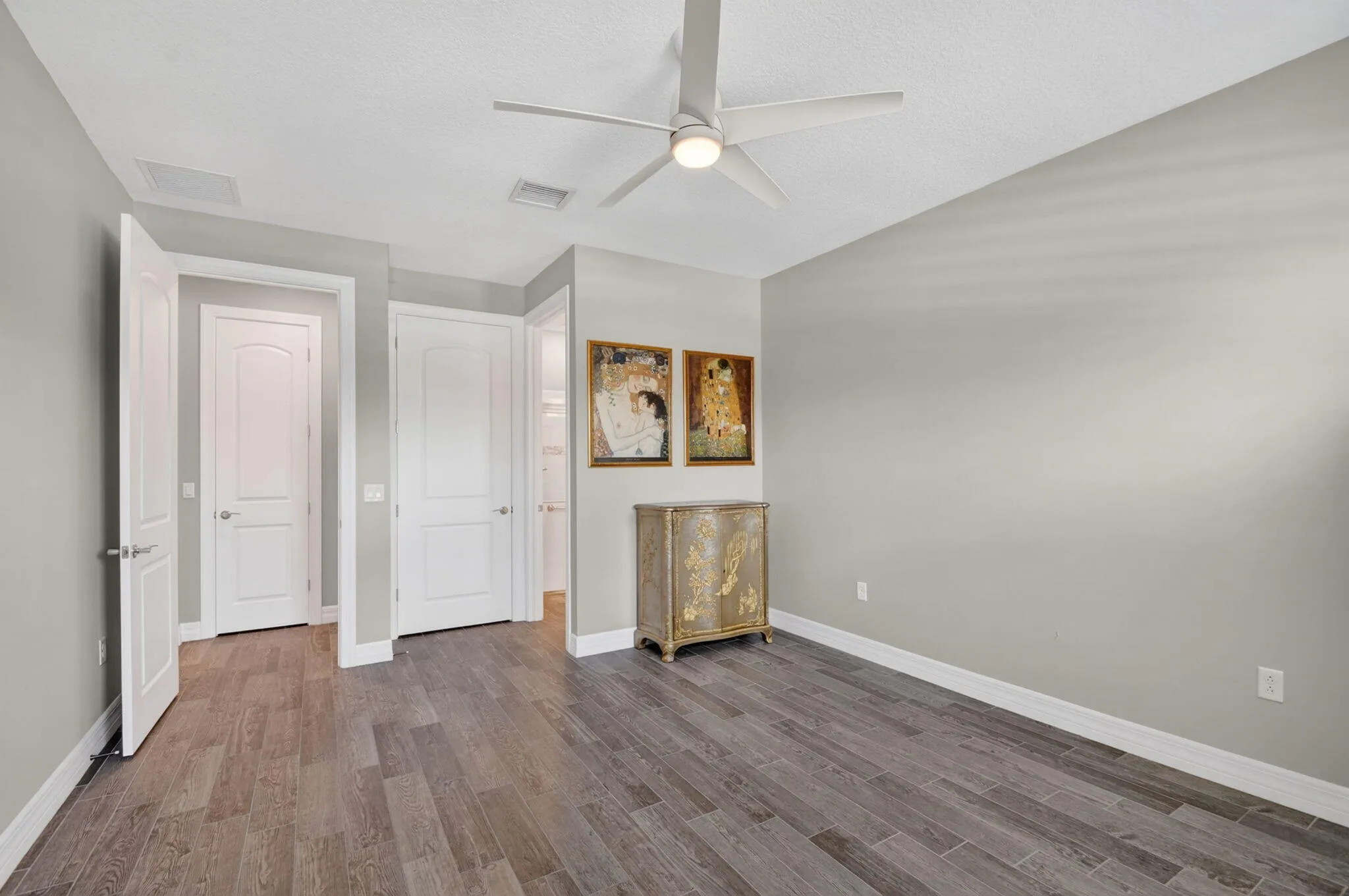 Property photo 85