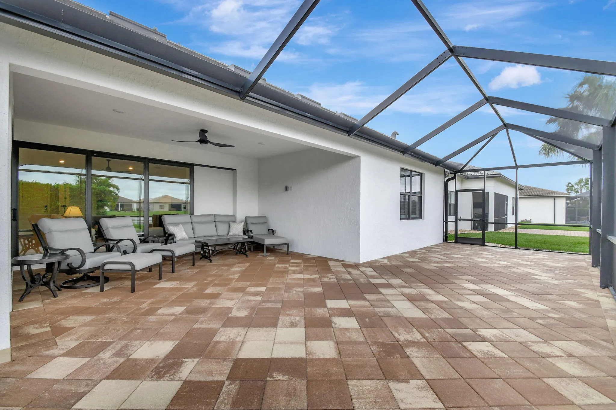 51-web-or-mls-House (50) 51-web-or-mls-House (50)