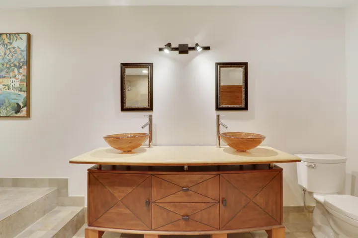 Double Vanity in Master Bath