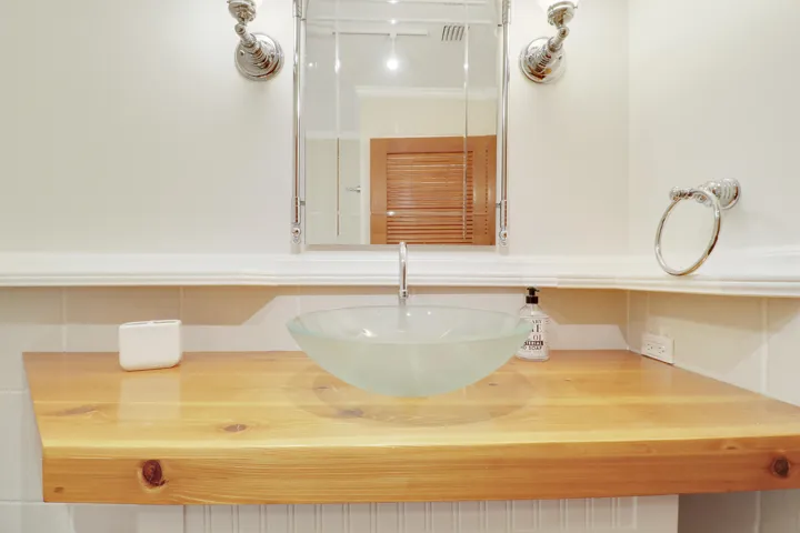 Updated 2nd Full Bath