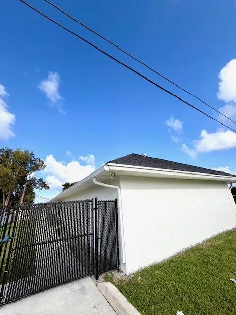 Property photo 23