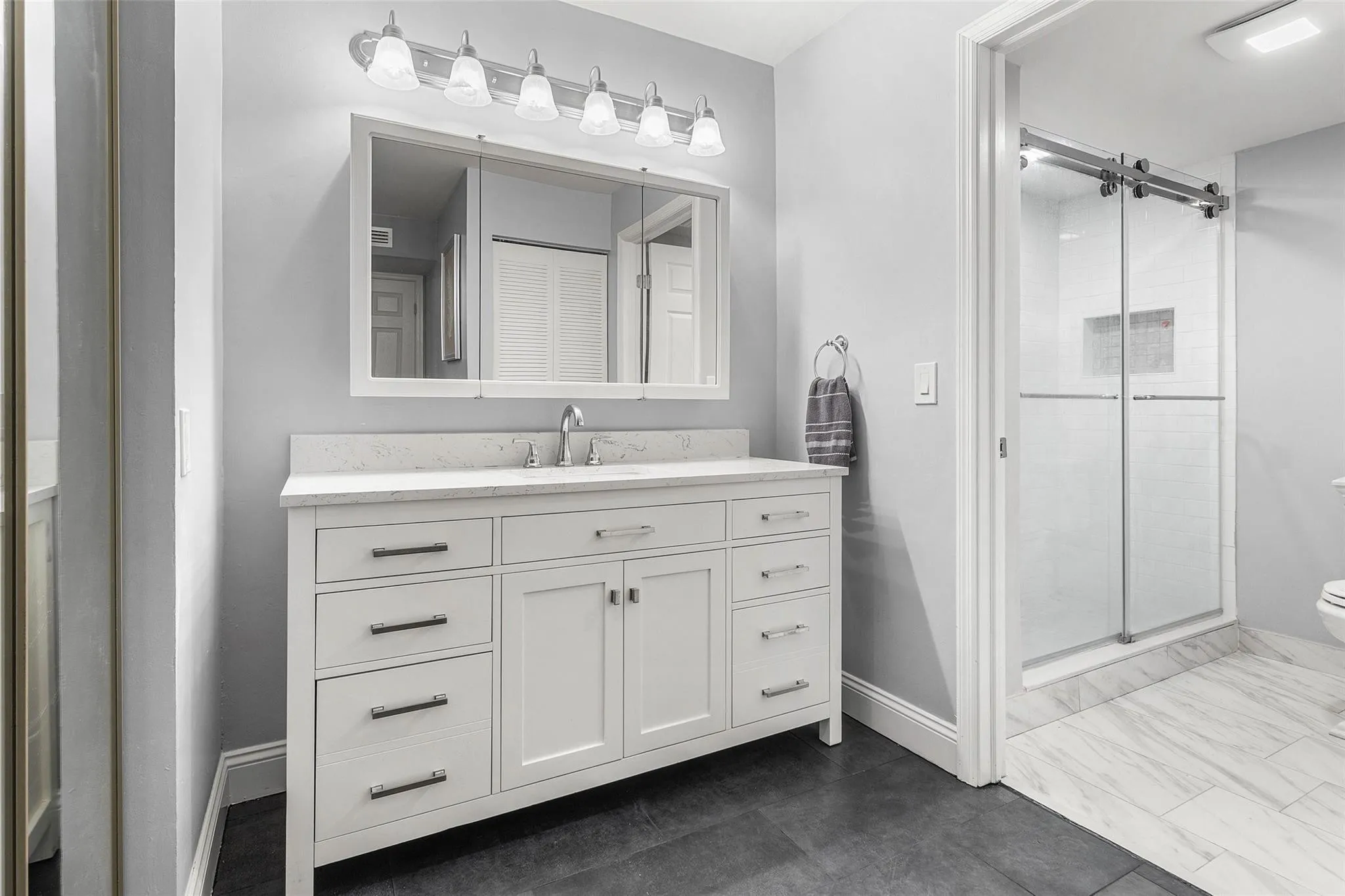 Primary bathroom meticulously designed!