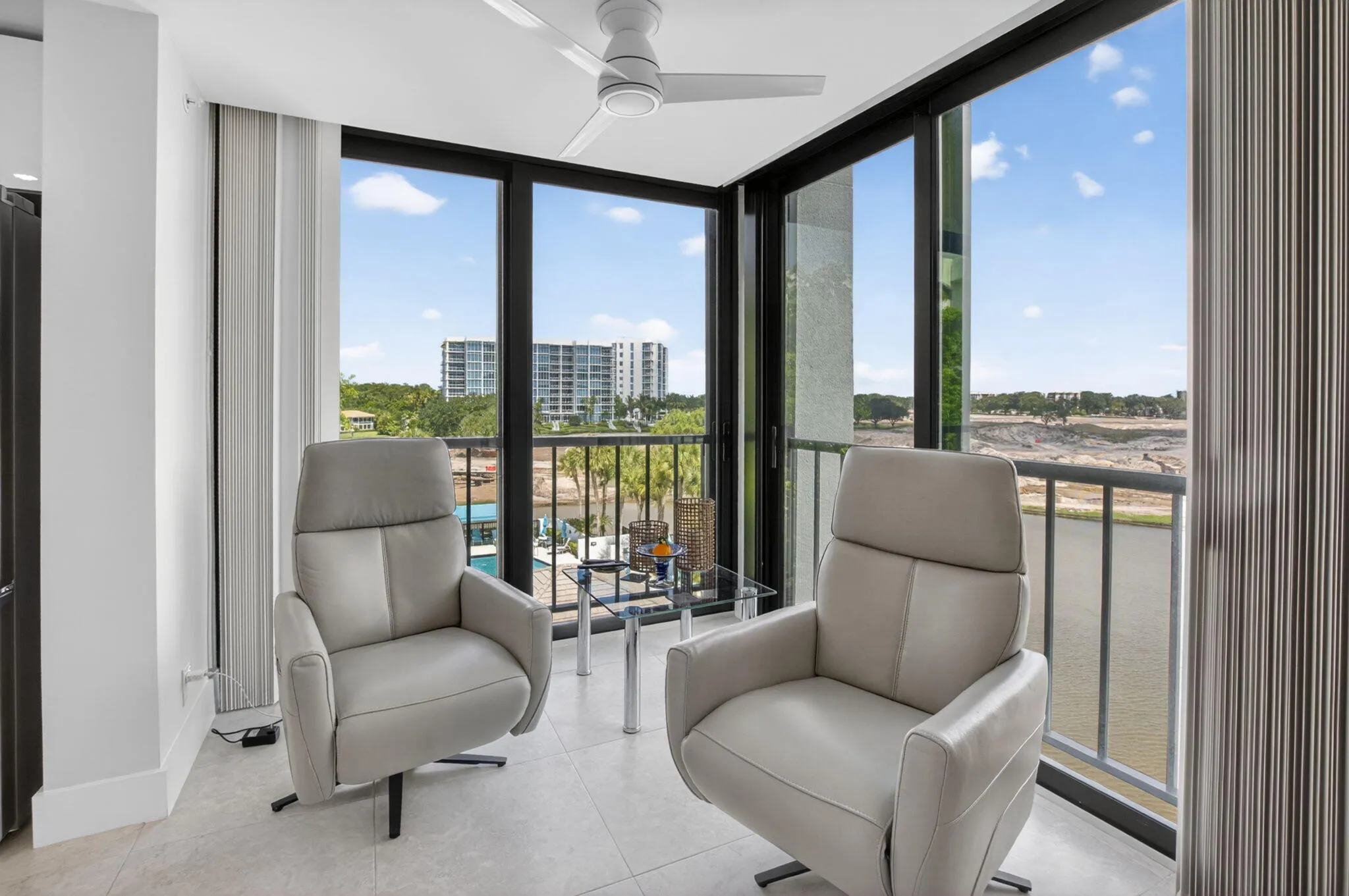 Enclosed Terrace off kitchen for favorite viewing spot