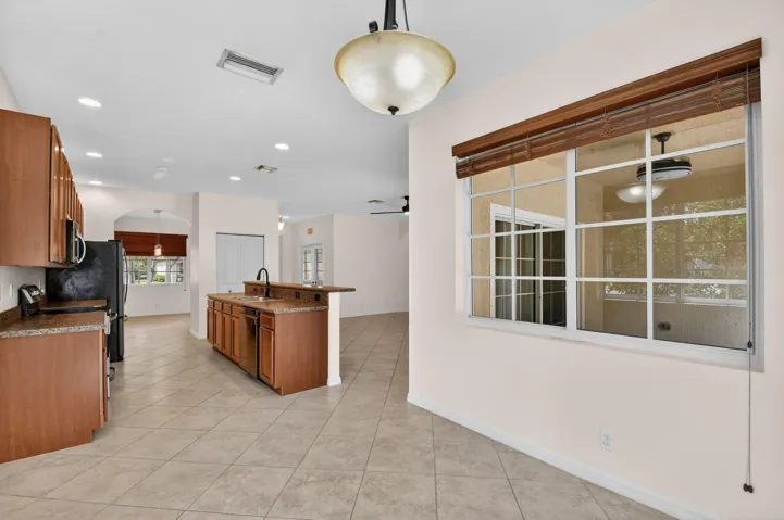 Breakfast Area Kitchen