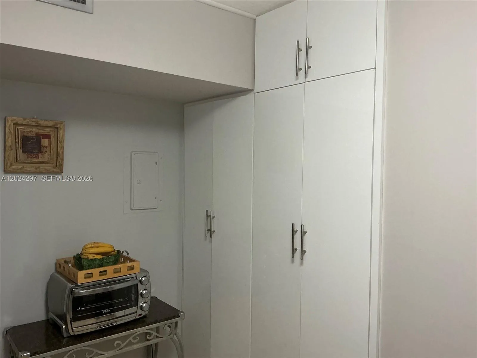 Photo 14 Photo 14