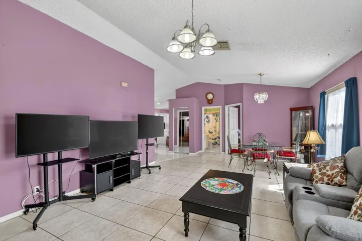 Living/Dining