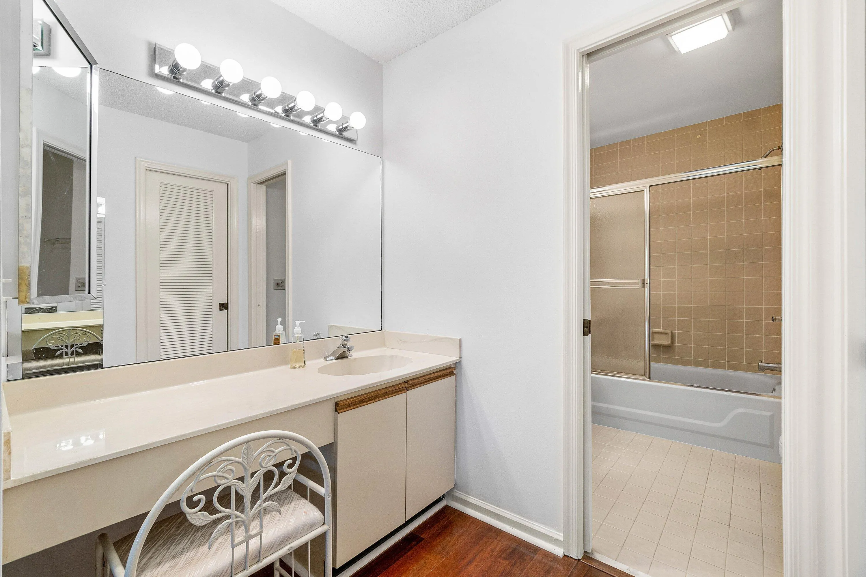 023-10137MangroveDrive-203-BoyntonBeach-