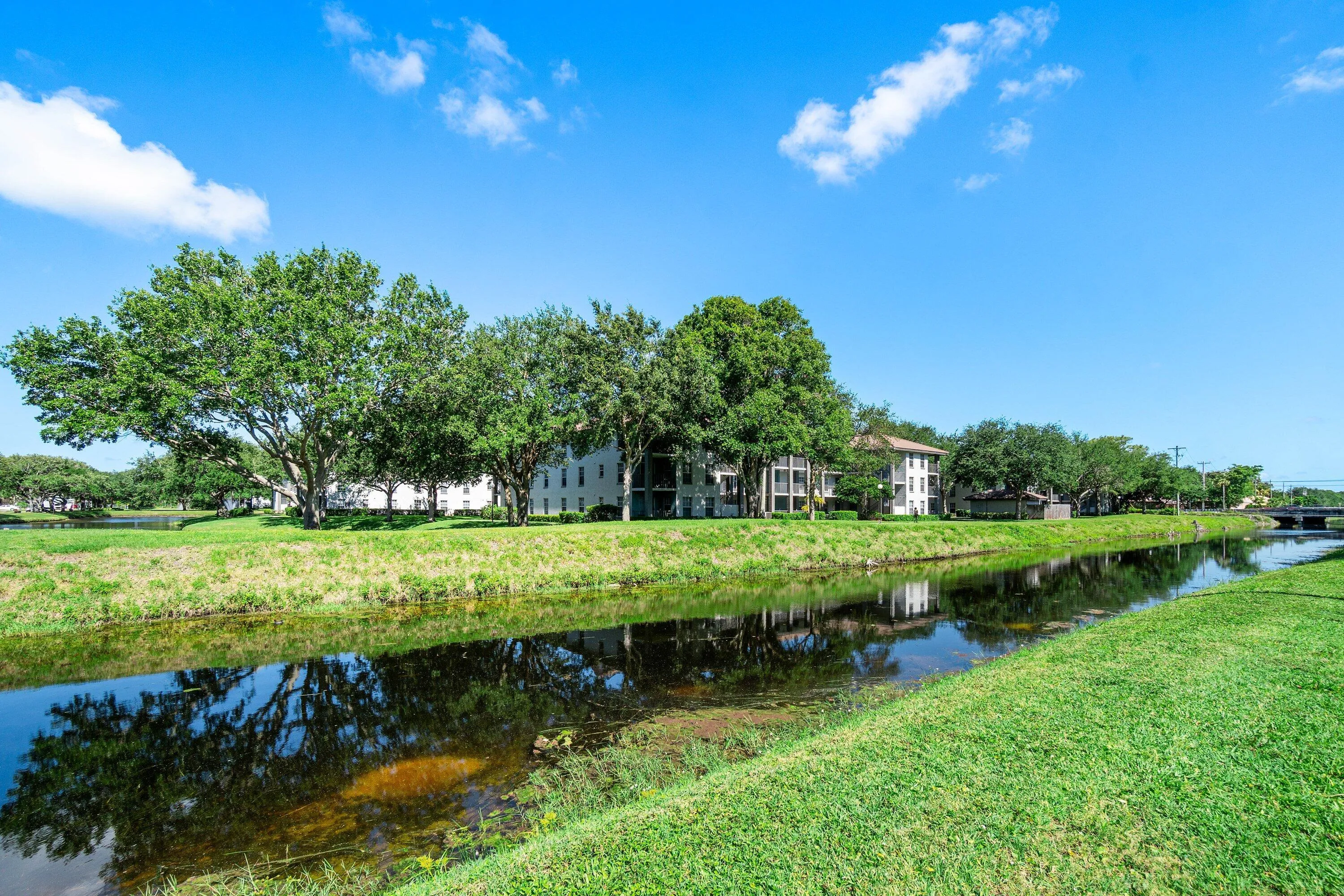 045-10137MangroveDrive-203-BoyntonBeach-
