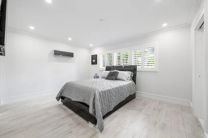 Second primary bedroom