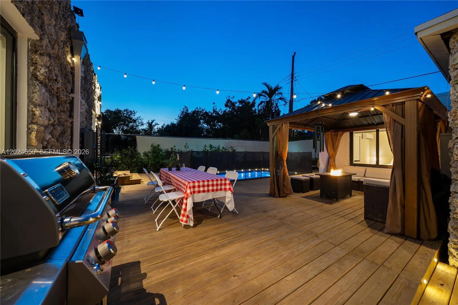 Property photo 95