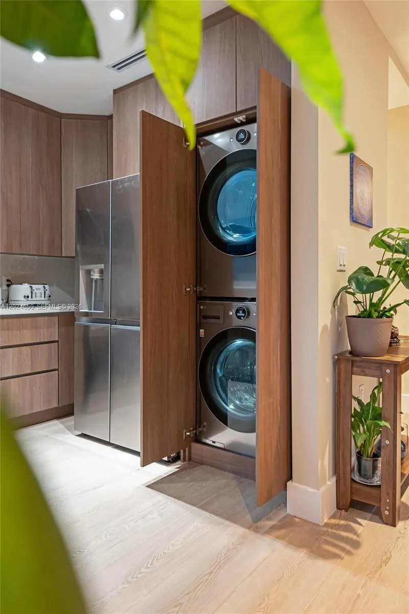 Property photo 92