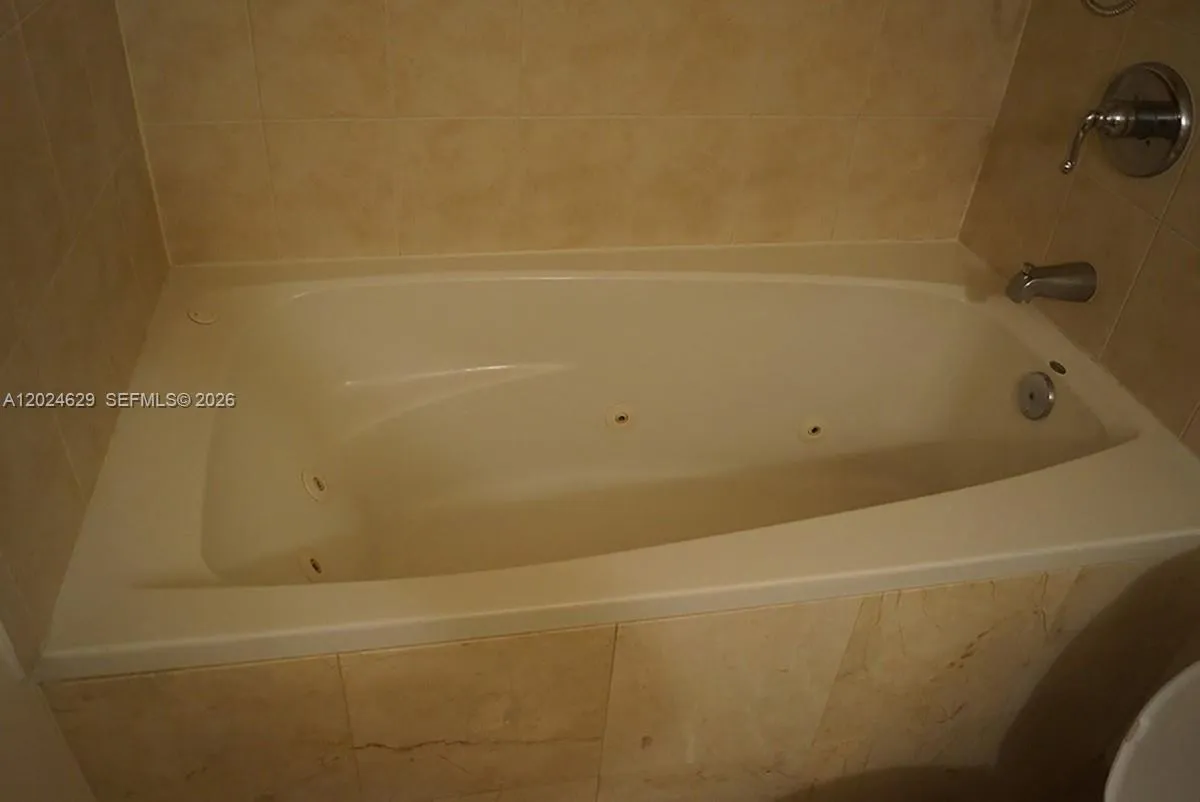 Jacuzzi
