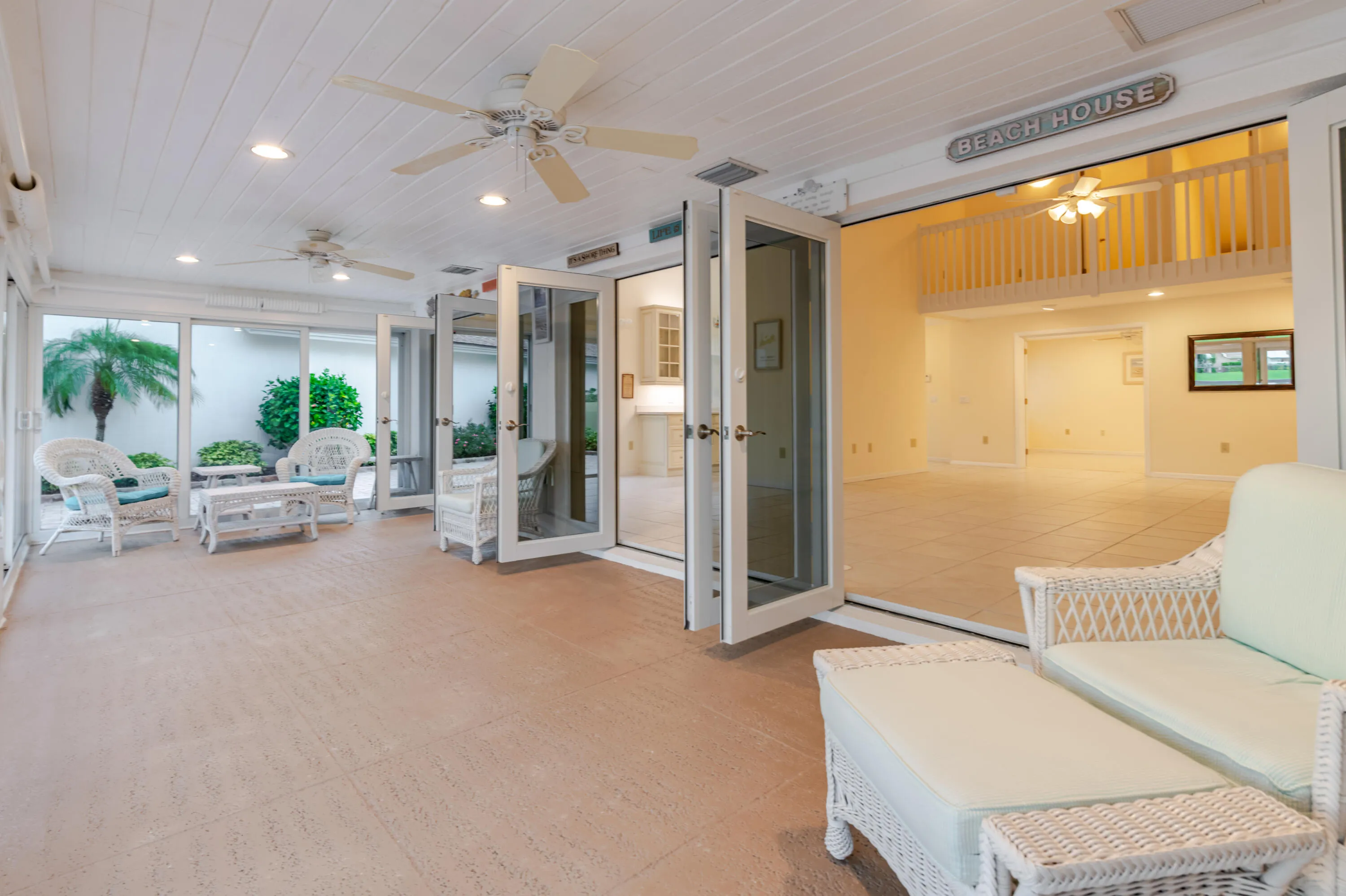 26 Sunroom