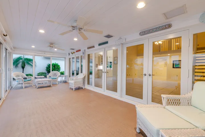 28 Sunroom 5