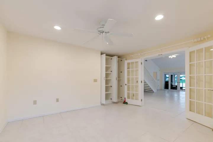 47 Den Office -closet open