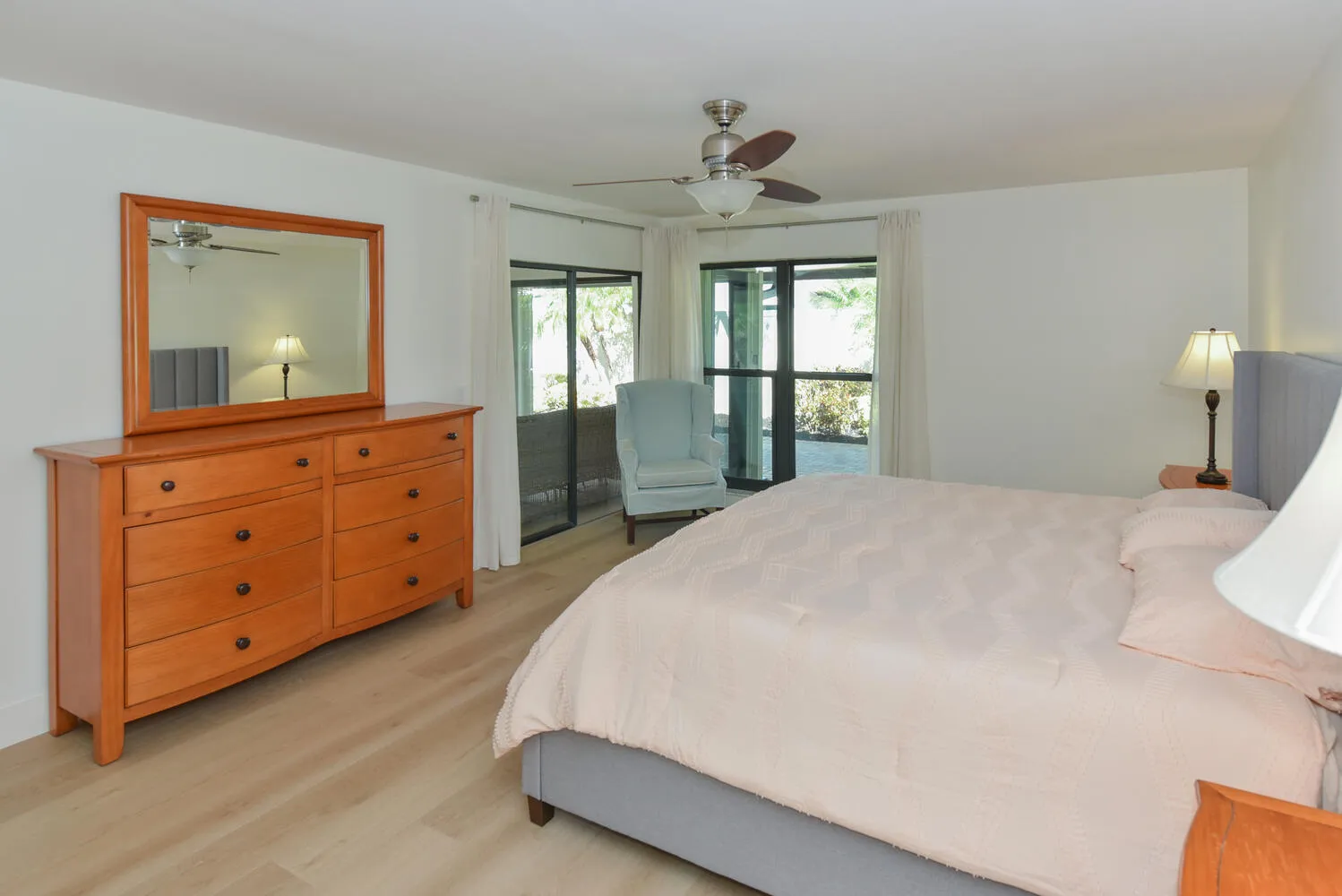 1469 Va Privada Jupiter FL-large-025-007