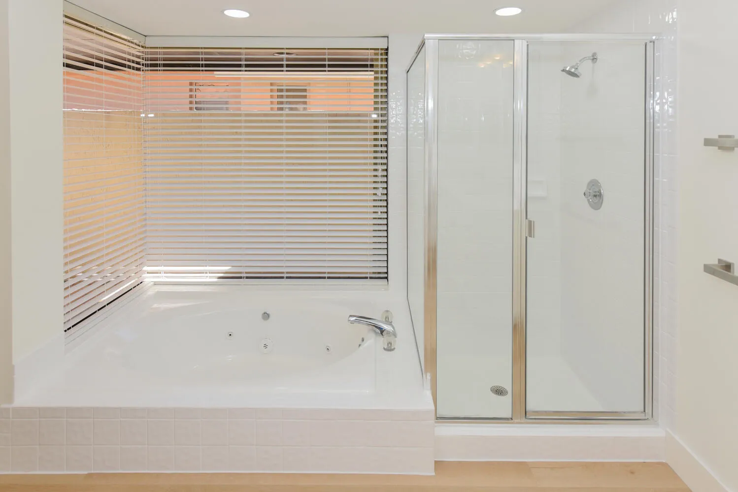 1469 Va Privada Jupiter FL-large-026-036