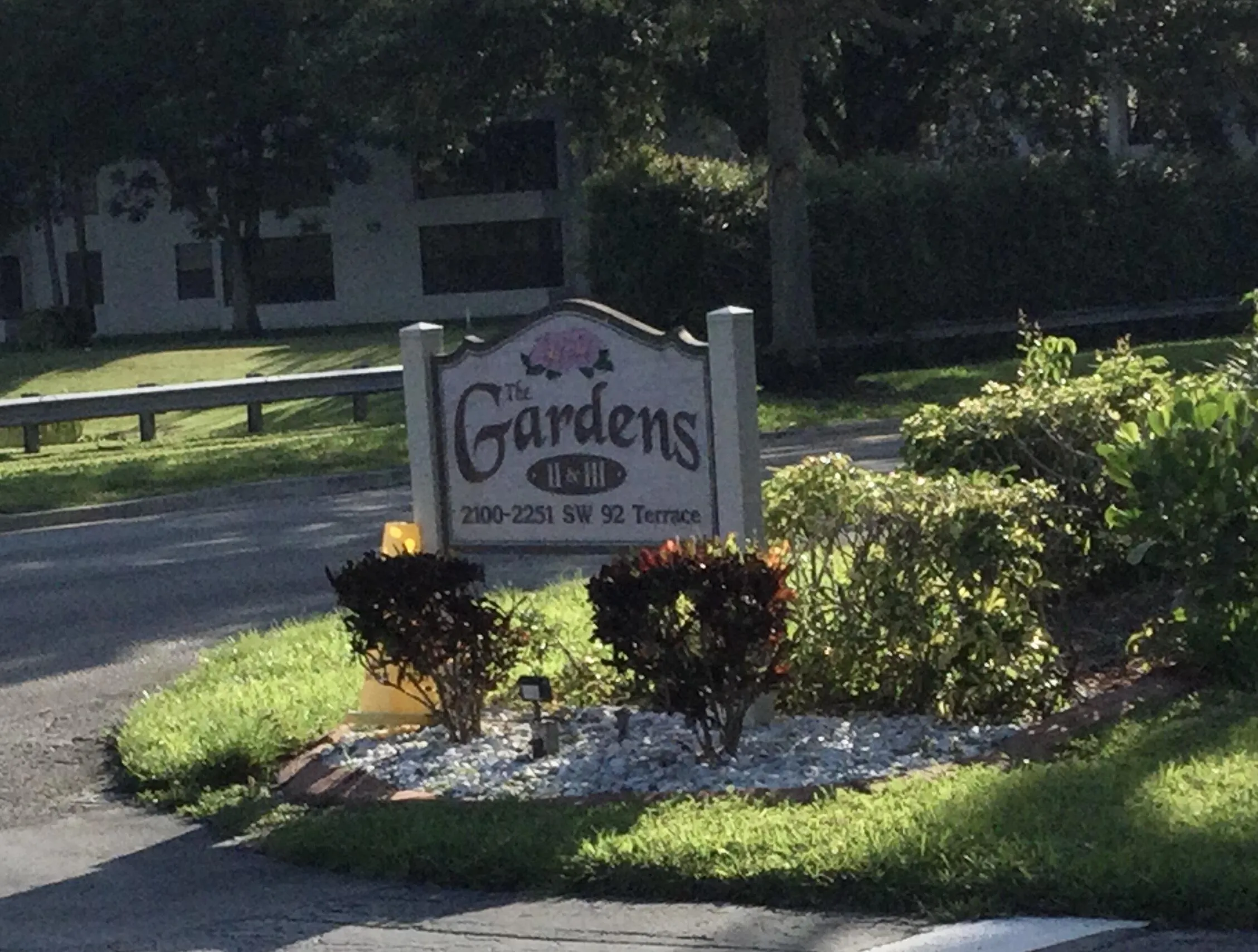 gardens 2 & 3 sign
