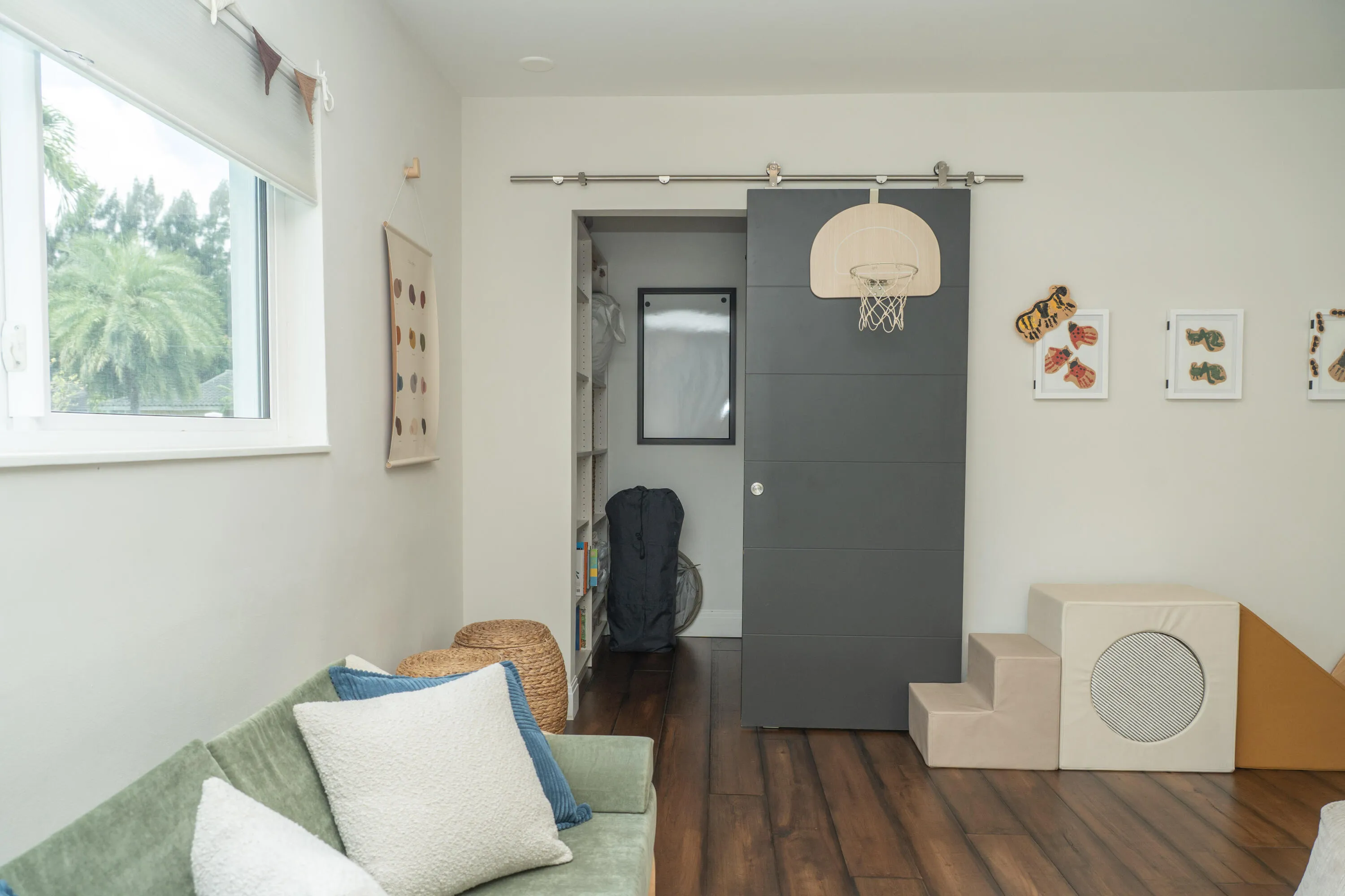 Bedroom 5 with large, walk-in closet