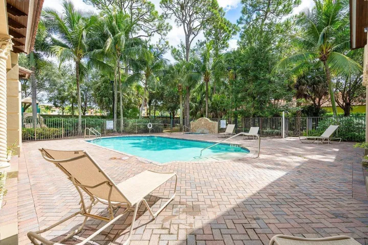 3240 Lago De Talavera (129)