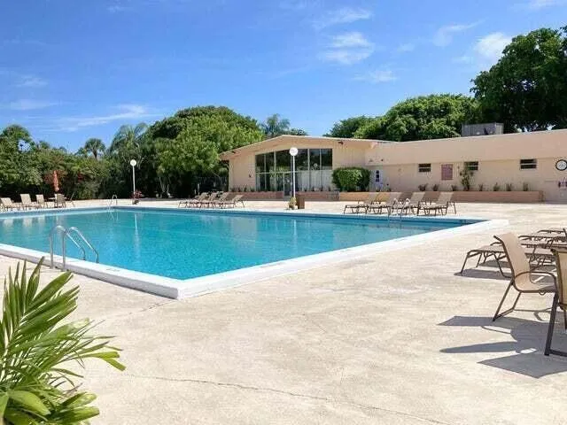 Building Pool