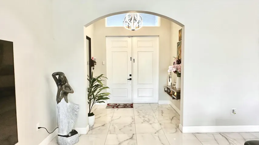 Entrada de la casa 1