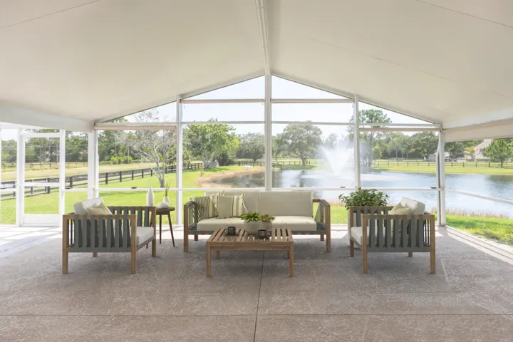runningwater-Patio