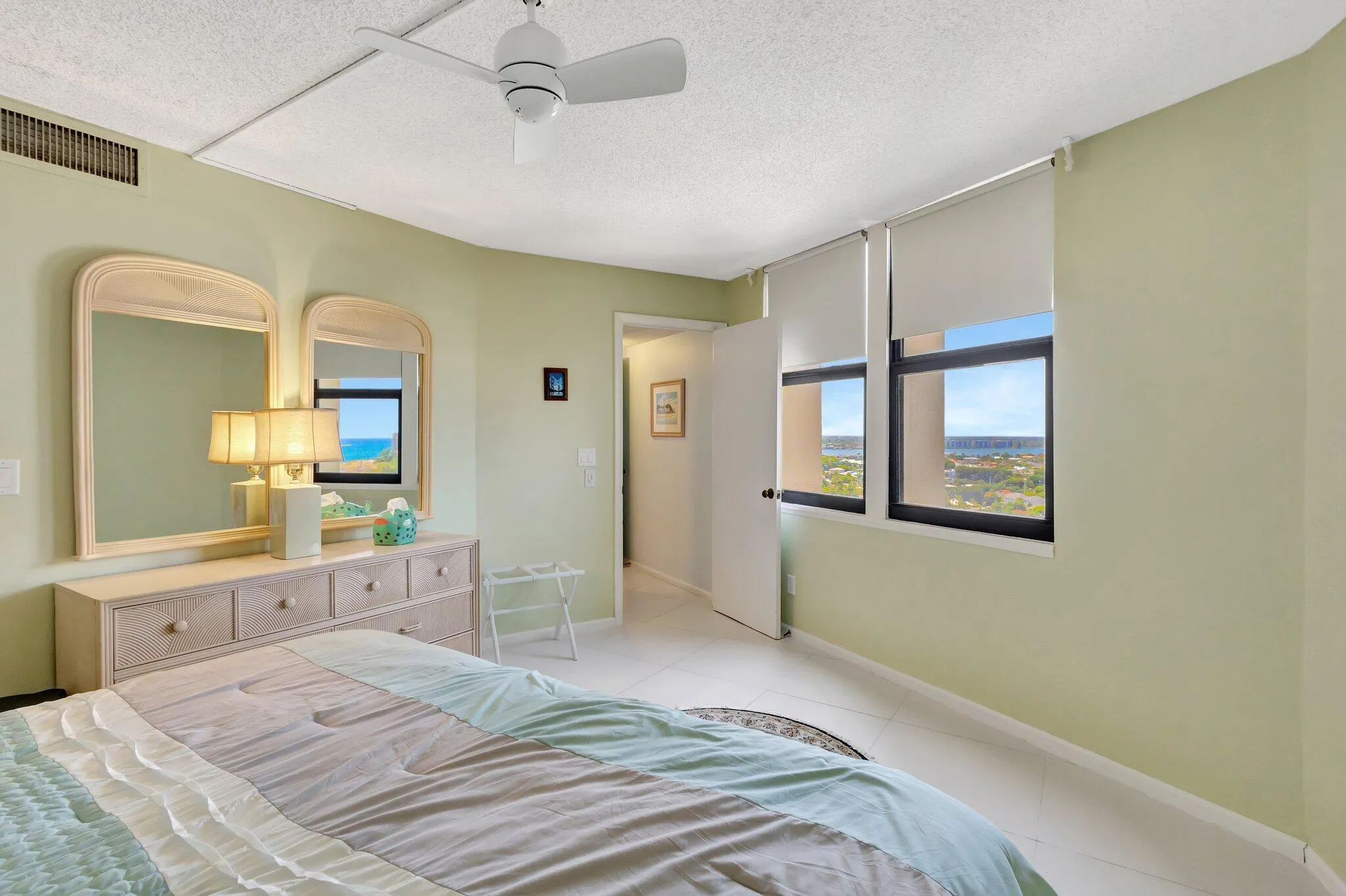 27-web-or-mls-North_101