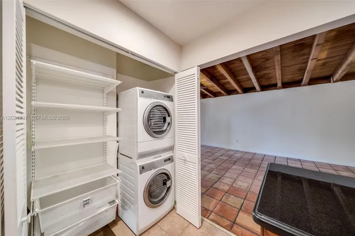 Pantry & Washer/Dryer Closet