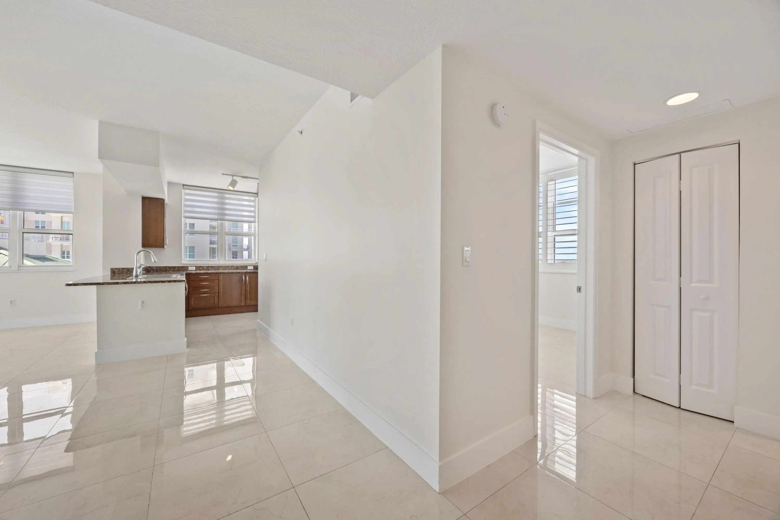 Split 3 bedroom floorplan