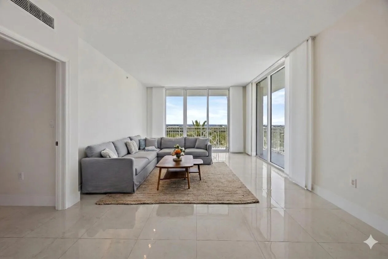 Virtually Staged Living