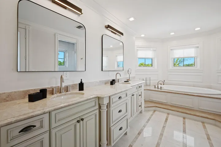 32-web-or-mls-81-island-dr-s