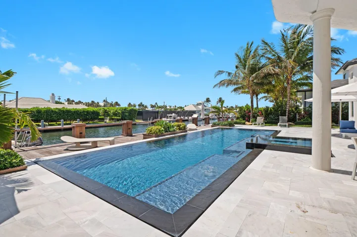 49-web-or-mls-81-island-dr-s