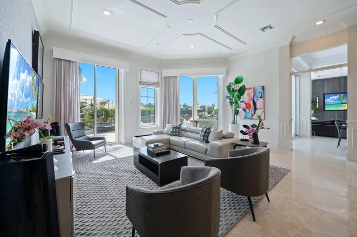 16-web-or-mls-81-island-dr-s