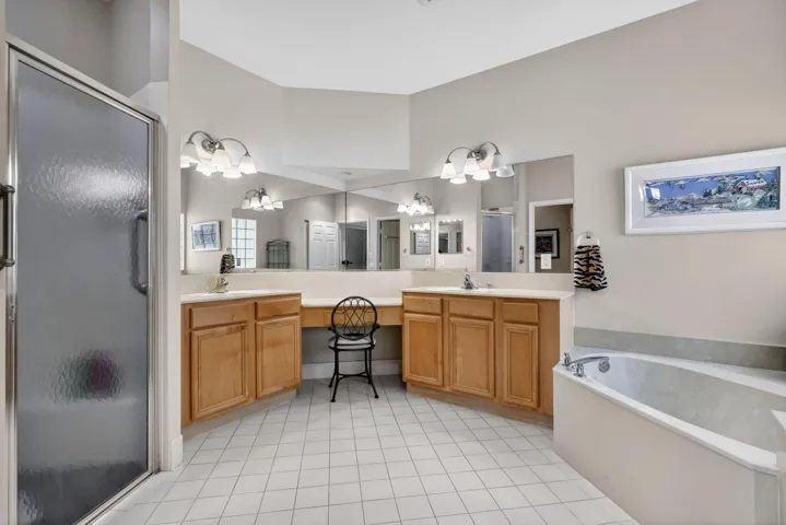 Master Ensuite Bathroom