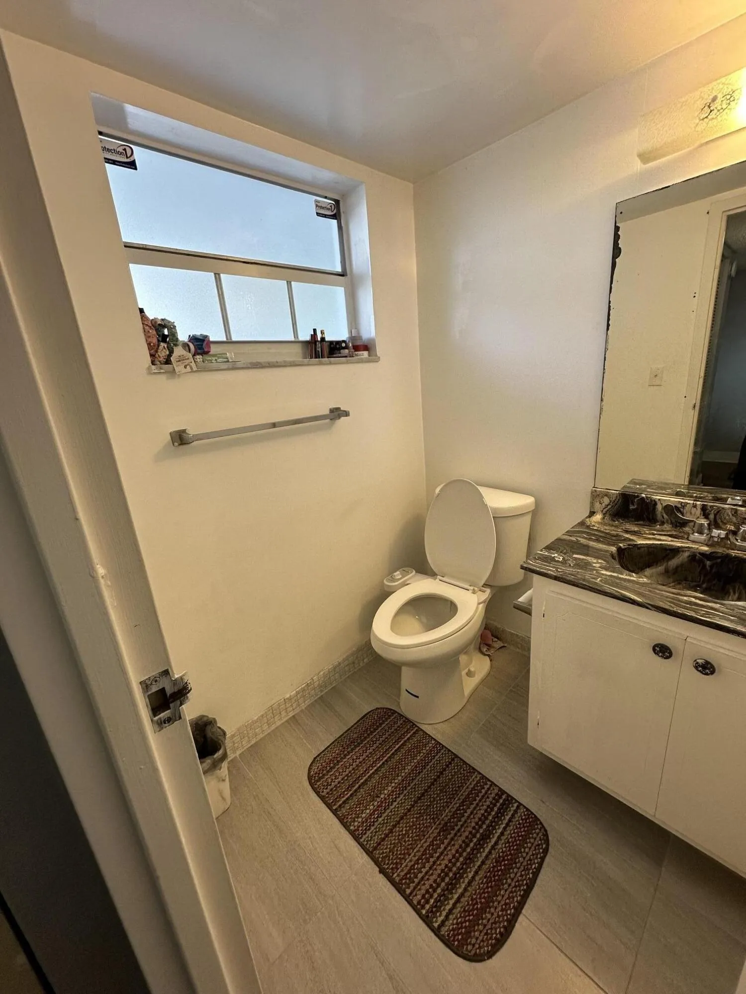 8341 SAND POINT HALF BATHROOM 2