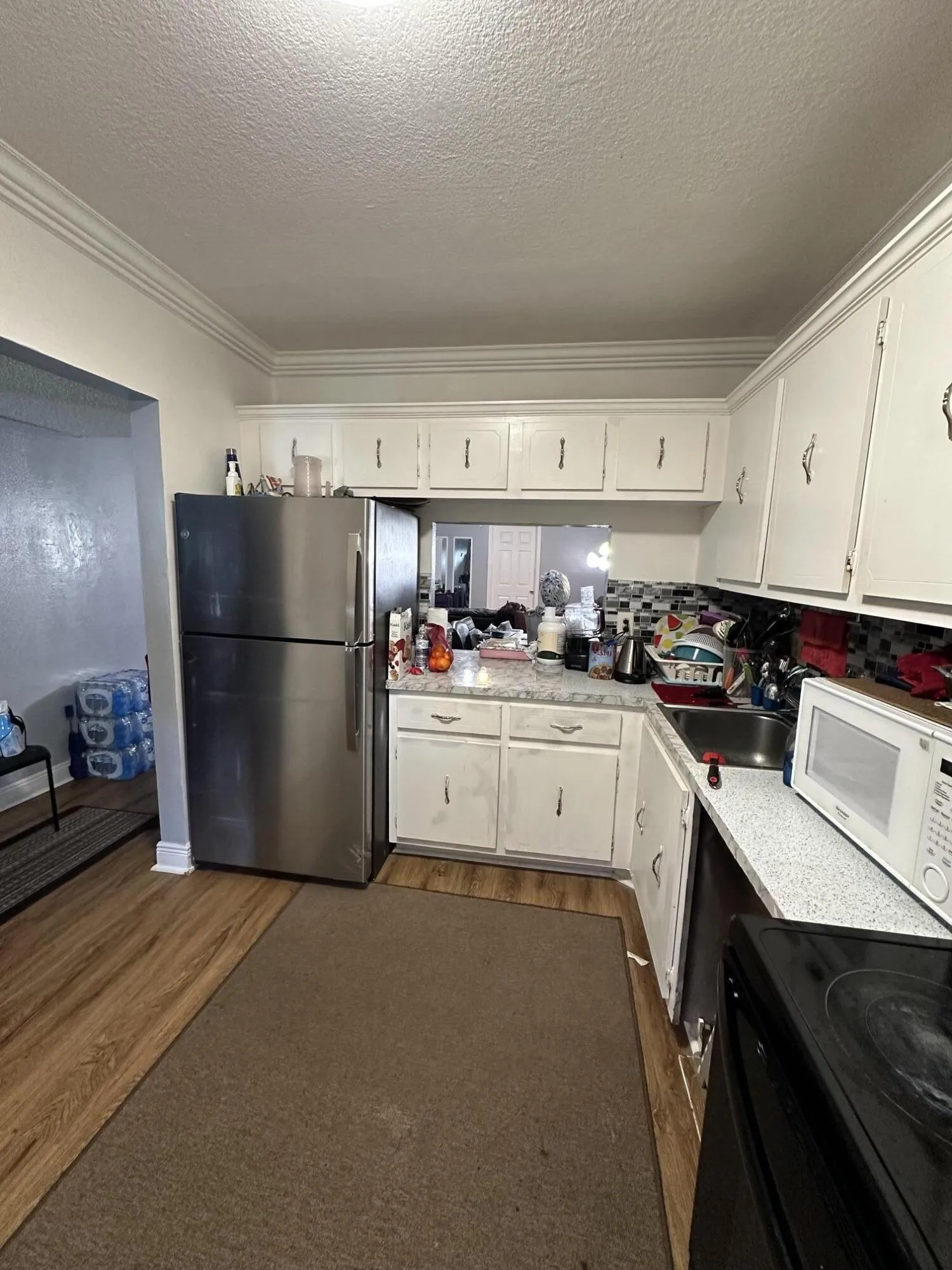 8341 SANDS POINT KITCHEN 2