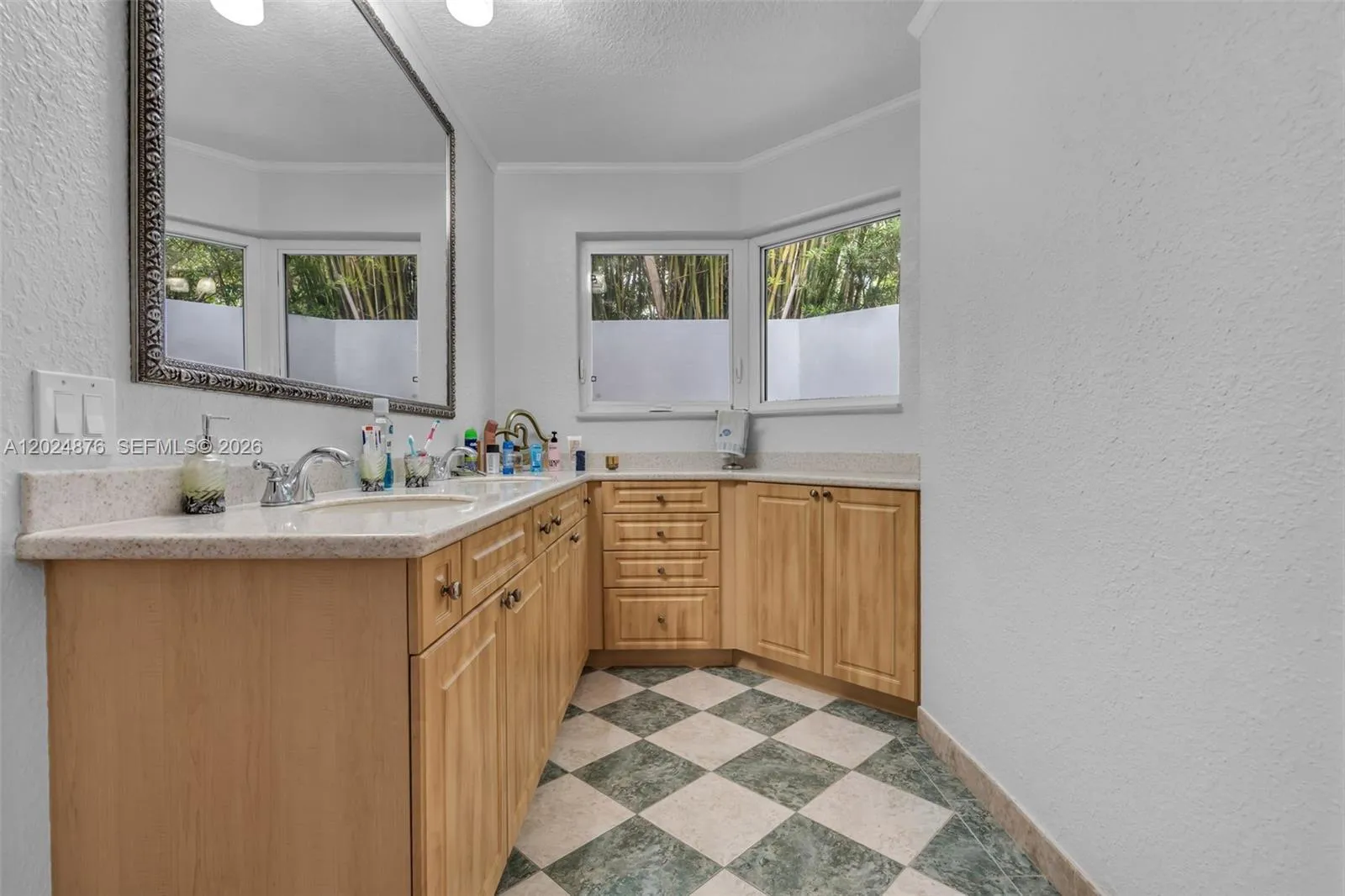 Property photo 38