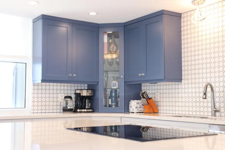 Kitchen cab