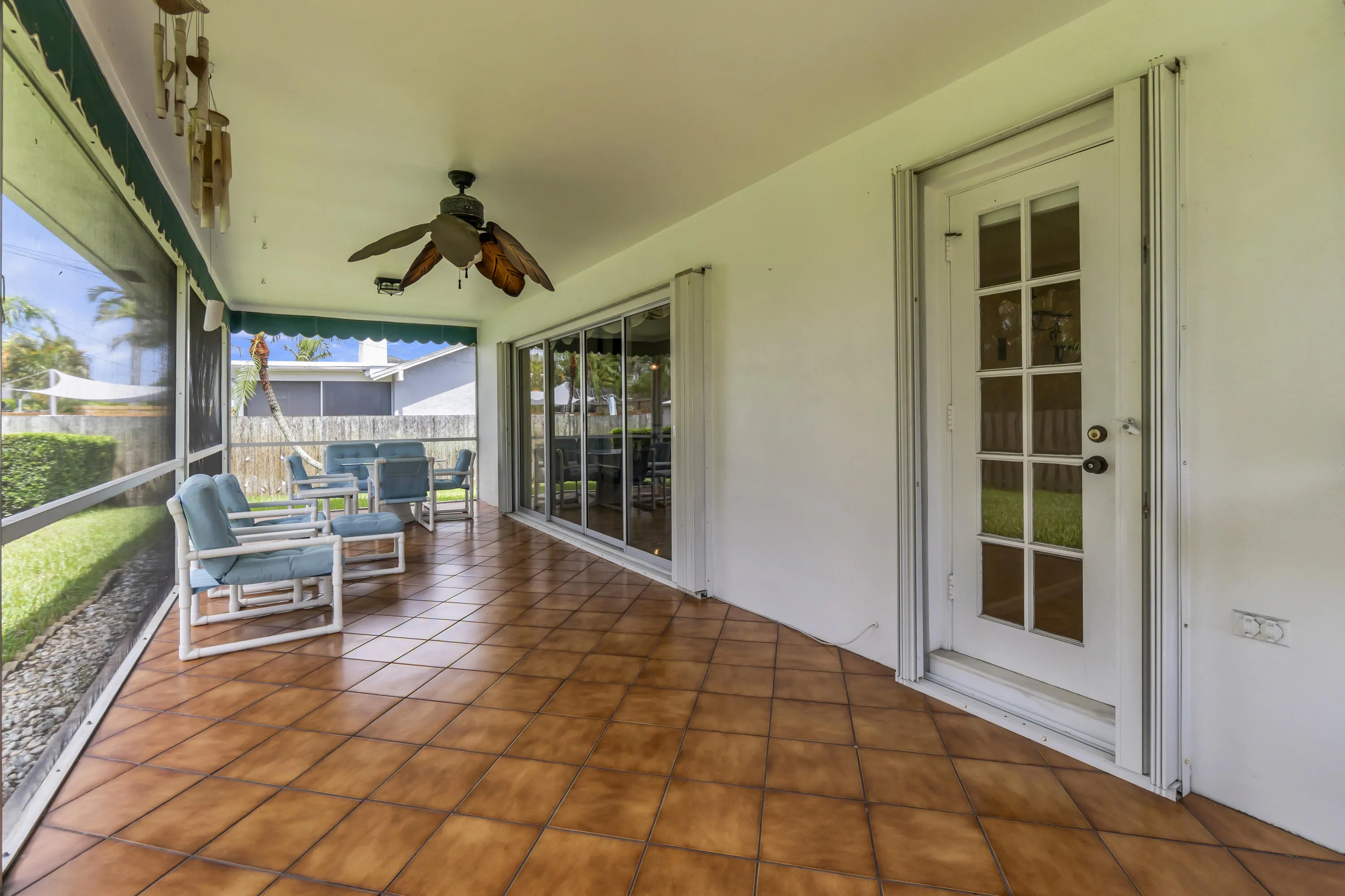 Porch angle e to w