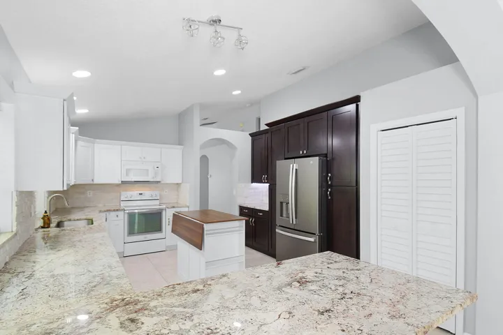 Plenty of Cabinets for Storage